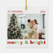 2枚の写真メリーと明るい家族のクリスマスカラー セラミックオーナメント (裏面)