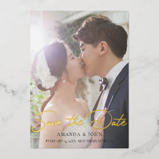 2枚の写真付き結婚式延期案内 ゴールド 箔招待状