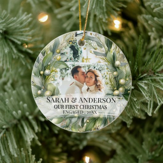 2枚の写真 私たちの初めてのクリスマス 婚約 Zengaged セラミックオーナメント (ツリー)