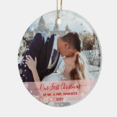 2枚の写真(Vert+H)第1回クリスマスMr. Mrs. Snowflakes セラミックオーナメント (左)