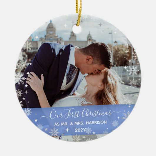 2枚の写真(Vert+H)第1回クリスマスMr. Mrs. Snowflakes セラミックオーナメント (正面)