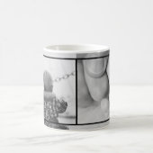 2枚の白黒の写真 コーヒーマグカップ (中央)