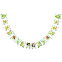 2枚パーソナライズされたの写真を持つ恐竜の緑