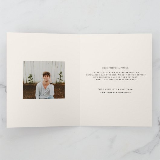 2枚モダンミニマルの写真ベージュ卒業 サンキューカード (内部)