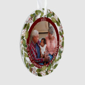 2枚写真私たちの祖父母としての初めてのクリスマスリース オーナメント (正面)