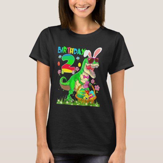 2歳のティラノサウルス・イースターバニーエッグ 2歳 Tシャツ (正面)
