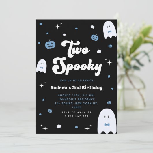 2歳のハロウィン誕生日パーティーの招待状「Two Spooky」 招待状 (スタンド正面)
