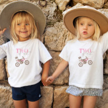 2歳のバイク好きな女の子の誕生日Tシャツ