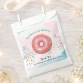 2歳のバッグに好意を。 フェイバーバッグ (クリップ留めされた状態)