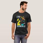2歳の女の子2歳の誕生日モンスタートラックボーイCru Tシャツ (正面フル)
