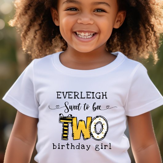 2歳の誕生日おめでとうフラワー トドラーTシャツ