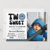 2歳の誕生日おめでとう!かわいい男の子 招待状 (正面)