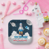2歳の誕生日おめでとう!少年宇宙ロケット ペーパープレート (パーティー)
