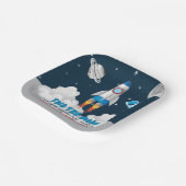 2歳の誕生日おめでとう!少年宇宙ロケット ペーパープレート (傾斜あり)