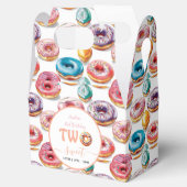 2歳の誕生日お祝いにぴったりな「Two Sweet Donuts」 フェイバーボックス (オープン)