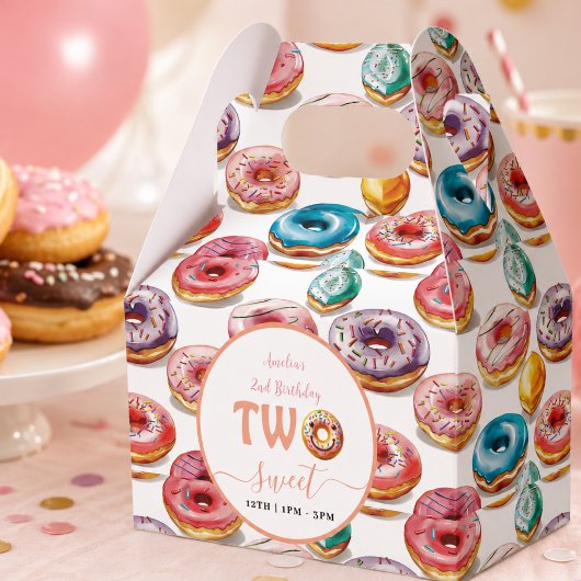 2歳の誕生日お祝いにぴったりな「Two Sweet Donuts」 フェイバーボックス