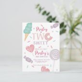 2歳の誕生日におすすめのスイートなキャンディーの招待状 ポストカード (スタンド正面)