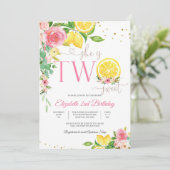 2歳の誕生日におすすめのスイートな花柄レモン招待状 招待状 (スタンド正面)