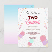 2歳の誕生日にお似合いの2つの甘いカラフルなアイスクリーム スプリンクル ポストカード (正面/裏面)