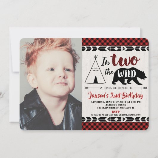 2歳の誕生日に招待された2人目の写真の男の子、ワイルド2 招待状 (正面)