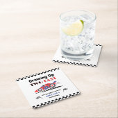 2歳の誕生日に赤い高速レースカー2台を育てる スクエアペーパーコースター (インサイチュ)