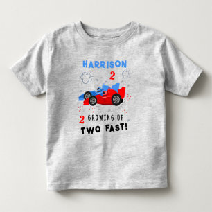 2歳の誕生日を迎える子供向け高速レーシングカー トドラーTシャツ