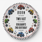 2歳の誕生日を迎えるTwo Fastモンスタートラック ペーパープレート (正面)