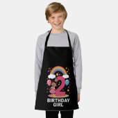 2歳の誕生日ガールカワイイ2歳の誕生日 エプロン (着用した状態)