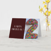 2歳の誕生日ケーキ ブラウン カード (黄色い花)