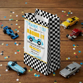 2歳の誕生日パーティーに登場!レーシングカー スモールペーパーバッグ