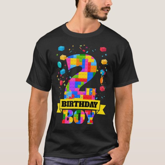 2歳の誕生日2歳ブロック建物少年たち Tシャツ (正面)