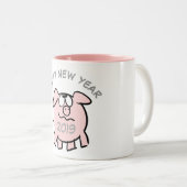 2漫画おもしろい豚の年の〔占星術の〕十二宮図誕生日マグ ツートーンマグカップ (正面右)