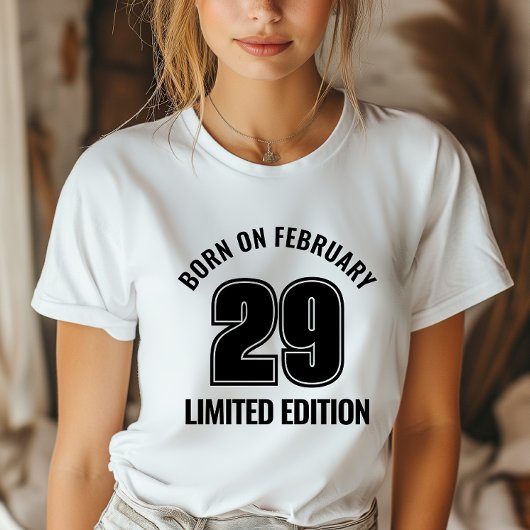 2生まれ月29日閏年誕生日 Tシャツ