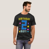 2番目の誕生日2歳ブロック建物少年K Tシャツ (正面フル)