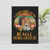 2私は懸命を働いて私のビーグルがより良い生活を持つことができるように サンキューカード (スタンド正面)