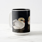 2羽の白鳥のマグ ツートーンマグカップ (正面左)