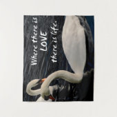 2羽の白鳥の湖 タペストリー (正面)