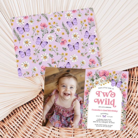 2羽の野生の蝶ワイルドフラワー2nd誕生日の写真 招待状