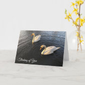 2羽考えの白鳥の写真を持つカード カード (黄色い花)