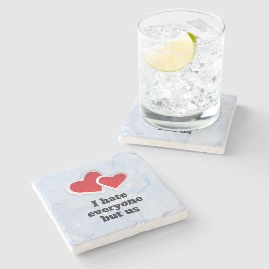 2赤いハート – 私は私は私たちのタイポグラフィ以外の誰もが嫌い ストーンコースター (横)