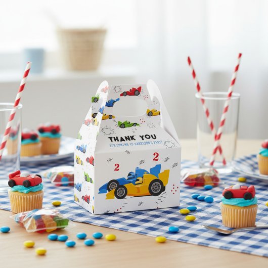 2速2番目の誕生日の子供レーシングカー名お気に入り フェイバーボックス