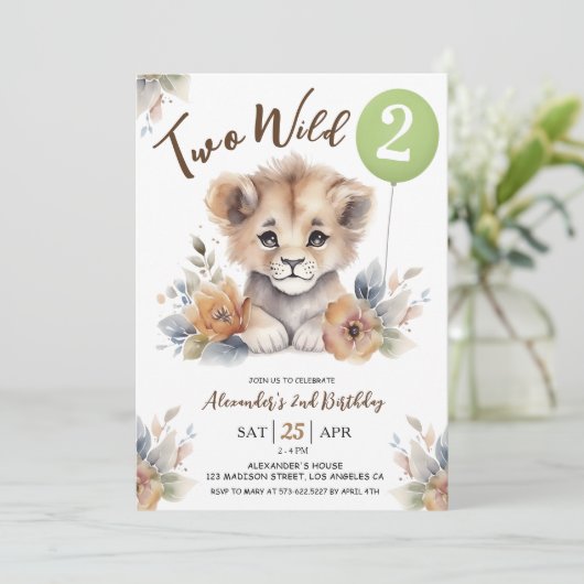 2野生ライオンセージ緑のバルーン2番目の誕生日ボーイ 招待状 (スタンド正面)