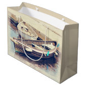 2隻の古いボートの木のボート ラージペーパーバッグ (裏面アングル)