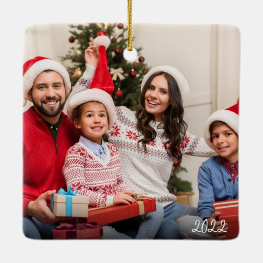2面カスタム2面ファミリーフォトジョイレッド セラミックオーナメント (裏面)