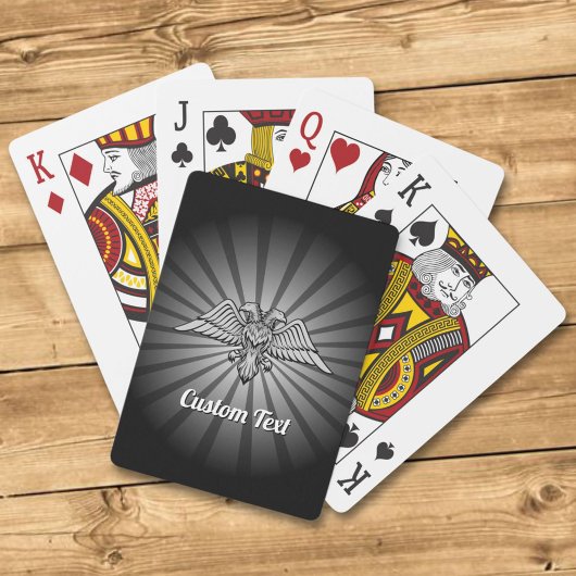 2頭のカードを持つグ遊レーイーグル トランプ