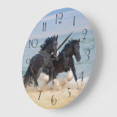 2頭の美しいシャランニングー馬のビーチ ラージ壁時計 (傾斜)