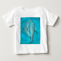 2頭の遊イルカの野生と自由の海