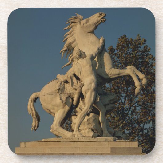 2頭の「泥灰質の馬」のoriginallの1つのレプリカ コースター (正面)