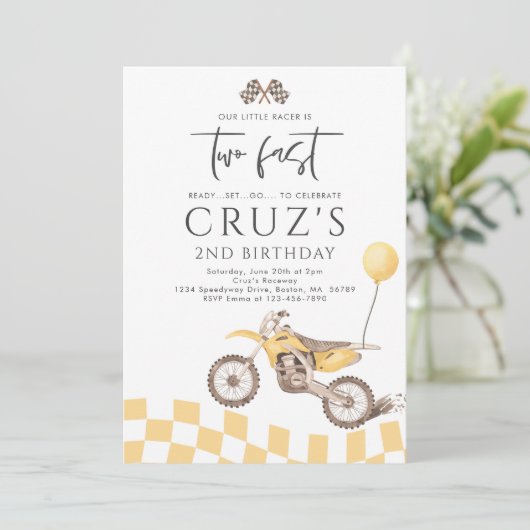 2高速イエローダートバイクボーイ2nd誕生日パーティー 招待状 (スタンド正面)