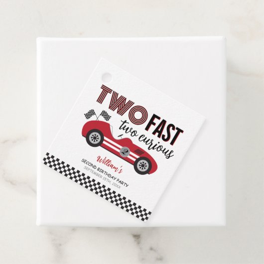 2高速2好奇心レッドレースカー誕生日 フェイバータグ (インサイチュ)